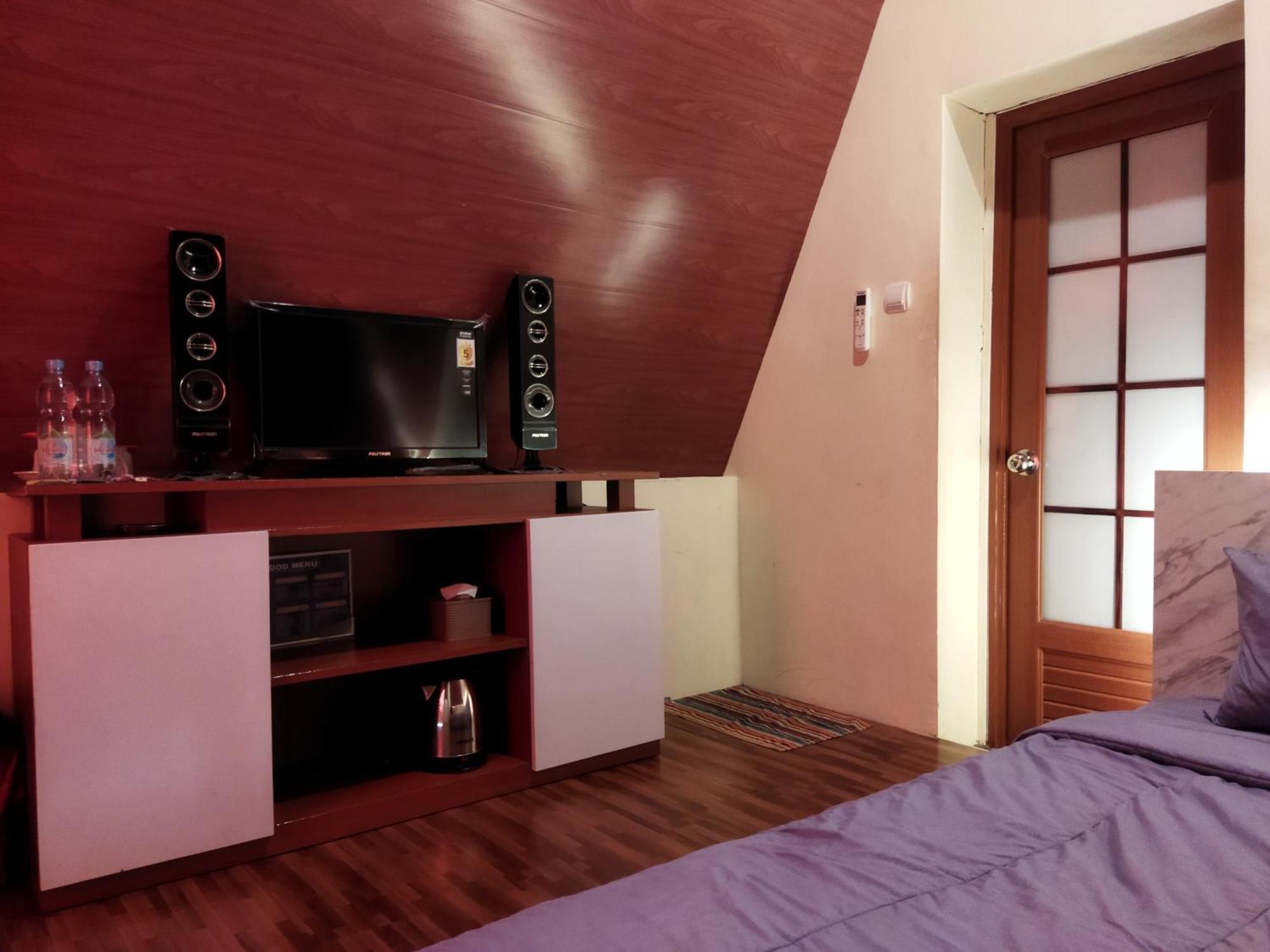 Pijar Resort Powered By Cocotel Kudus Rom bilde