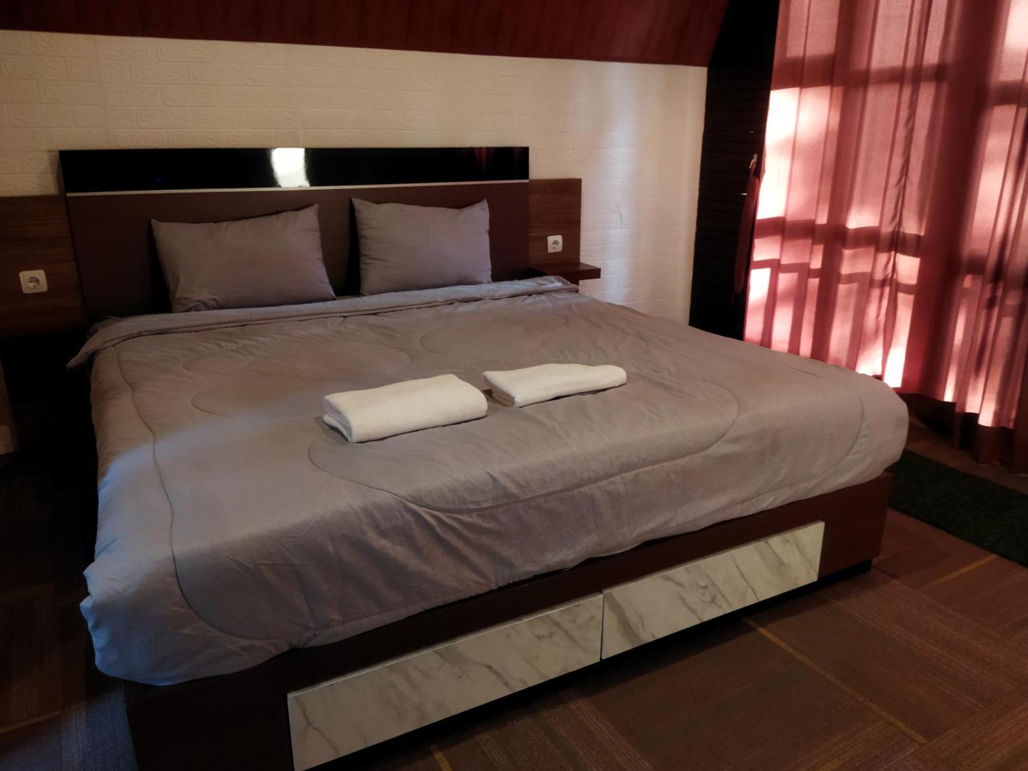 Pijar Resort Powered By Cocotel Kudus Rom bilde